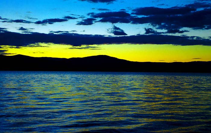 Закат на озере Тургояк