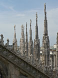 Верхняя часть шпилей Миланского собора