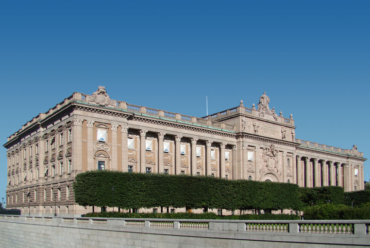 Здание шведского парламента на острове Хельгеандсхольмен