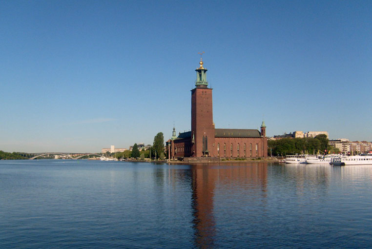 Стометровая башня городской ратуши Стокгольма