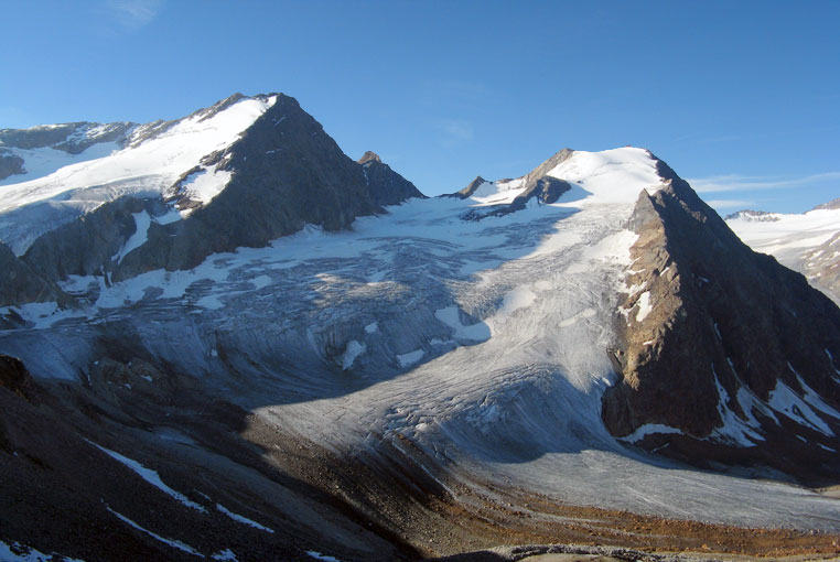 Ледник Хангендер-Фернер и пик Иннере-Шварце-Шнайде